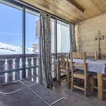 Des Au Centre De Val Thorens