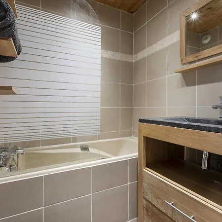 Des Au Centre De Val Thorens